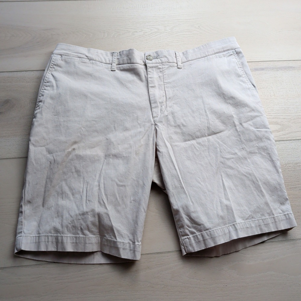 Lacoste Slim Fit Chino Bermuda Shorts Mens 42 (Fits 40) Beige Adjustable Waist